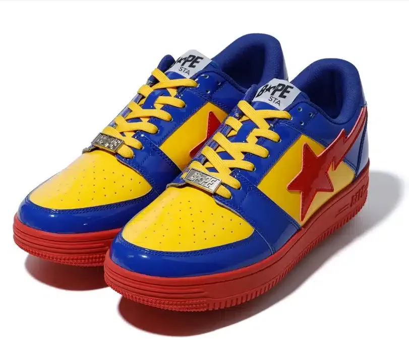 BAPE X DC Superman BAPE STA Low Sneakers